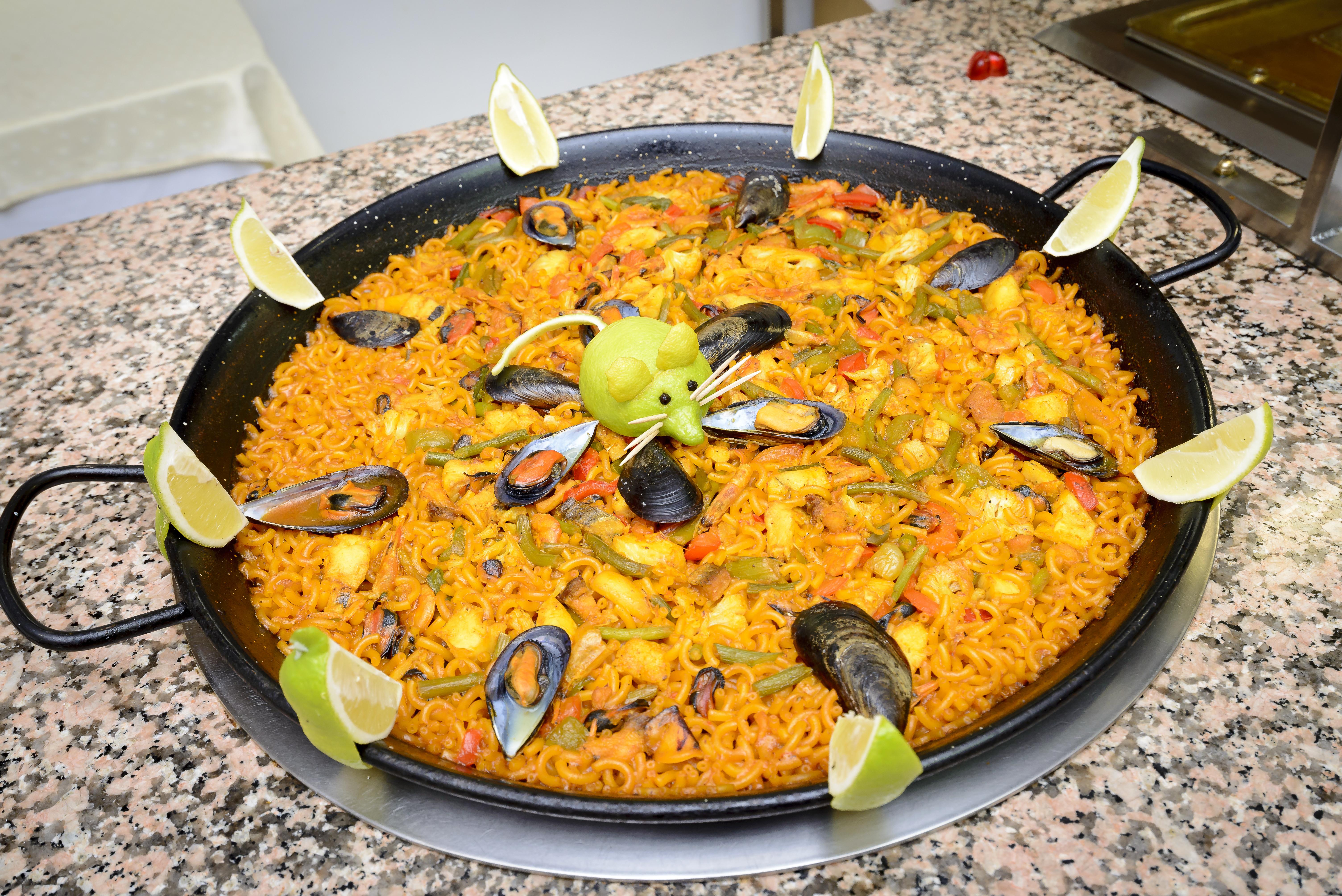 Hotel Mareny Benidorm Bagian luar foto