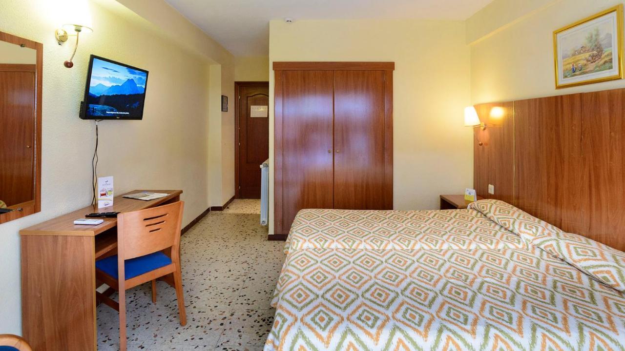 Hotel Mareny Benidorm Bagian luar foto