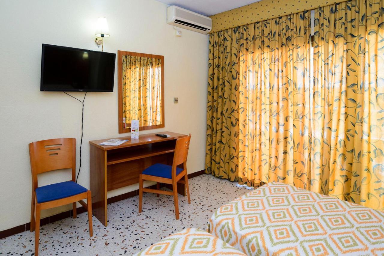 Hotel Mareny Benidorm Bagian luar foto